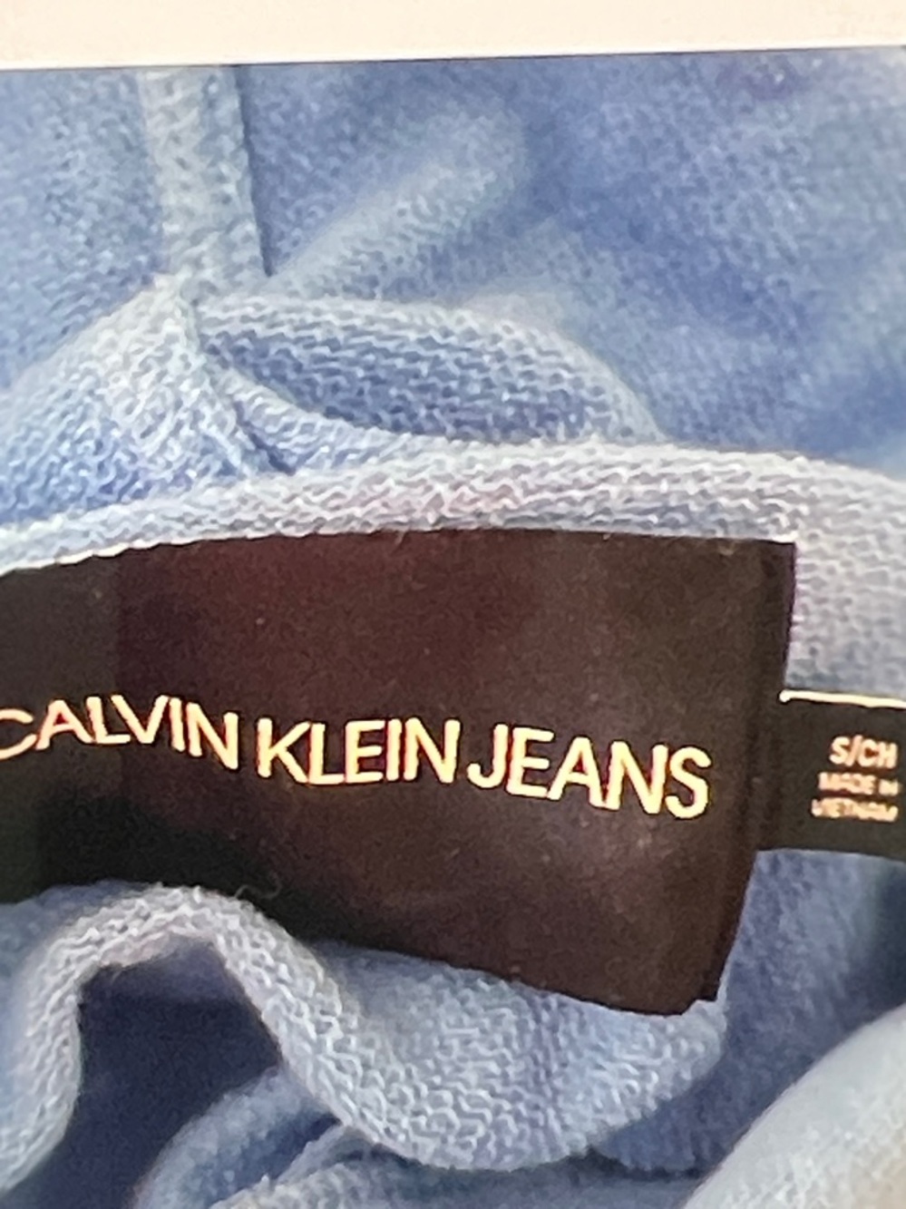 Calvin Klein hoodie - Picture 2 of 4